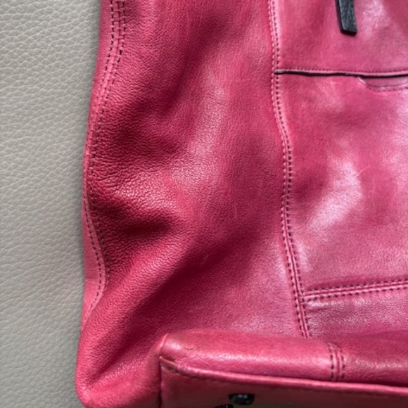 L.A.M.B. by Gwen Stefani real leather large shoulder tote bag raspberry red - Picture 14 of 16